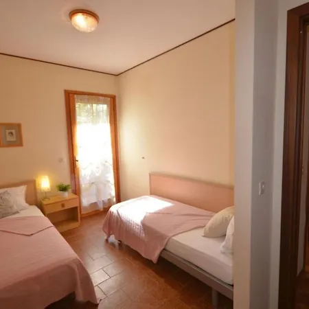 Appartement Wonderful Detached With Private Garden Close To The Beach Bibione